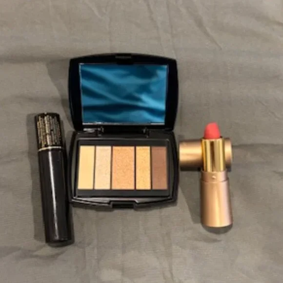 Lancome Beauty Makeup - Picture 3 of 8